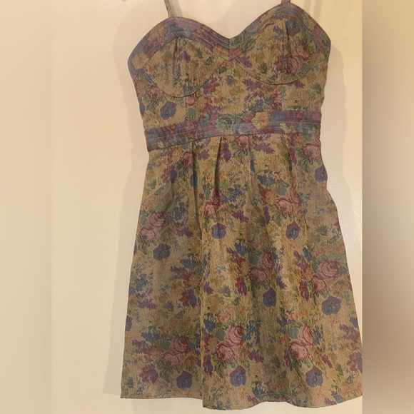 Bundle of  THREE  ADORABLE  FREE PEOPLE DRESSES!!!!! - Picture 9 of 14